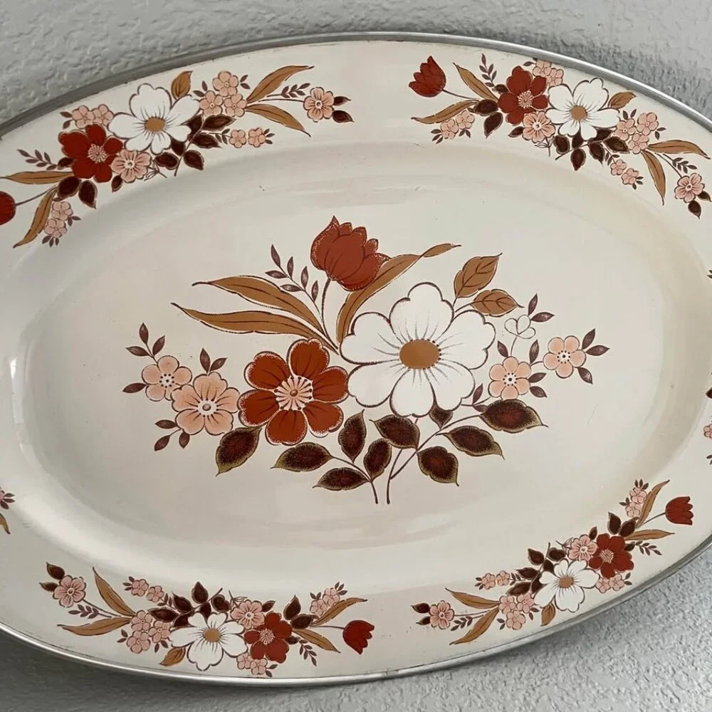 Vintage Enamelware Serving Tray Platter Floral Holiday Dining 17